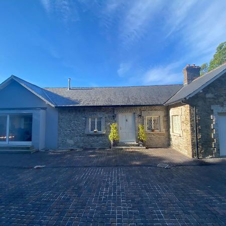 The Coach House Villa Dublin Bagian luar foto