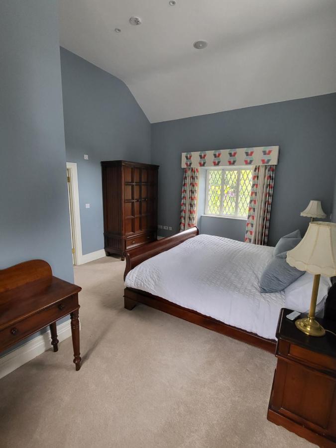 The Coach House Villa Dublin Bagian luar foto